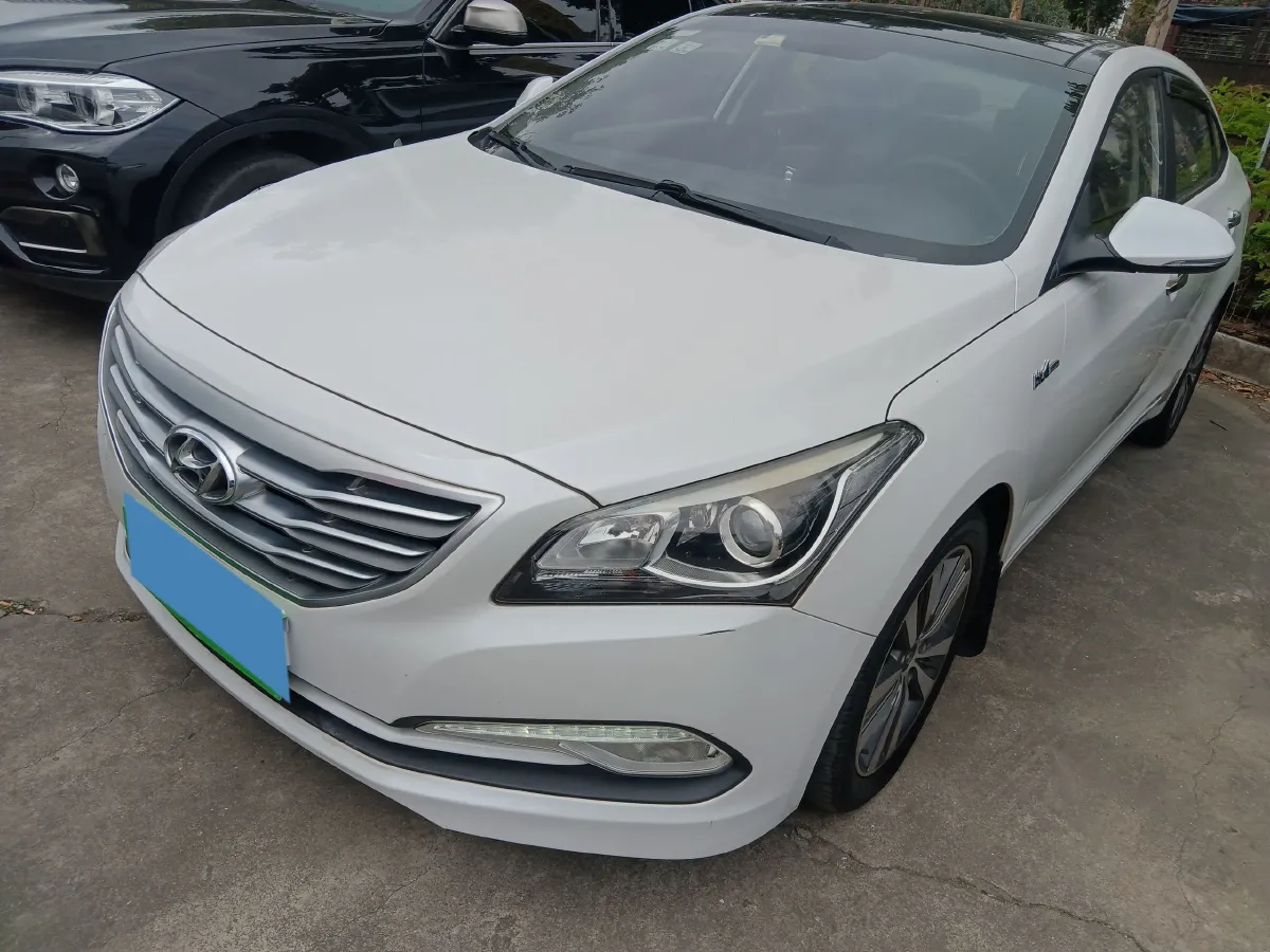 2016 Hyundai Mistra 1.6T 175HP L4 7DCT,autocango,china used car exporter,china ev exporter,chinese used car exporter,chinese used ev exporter