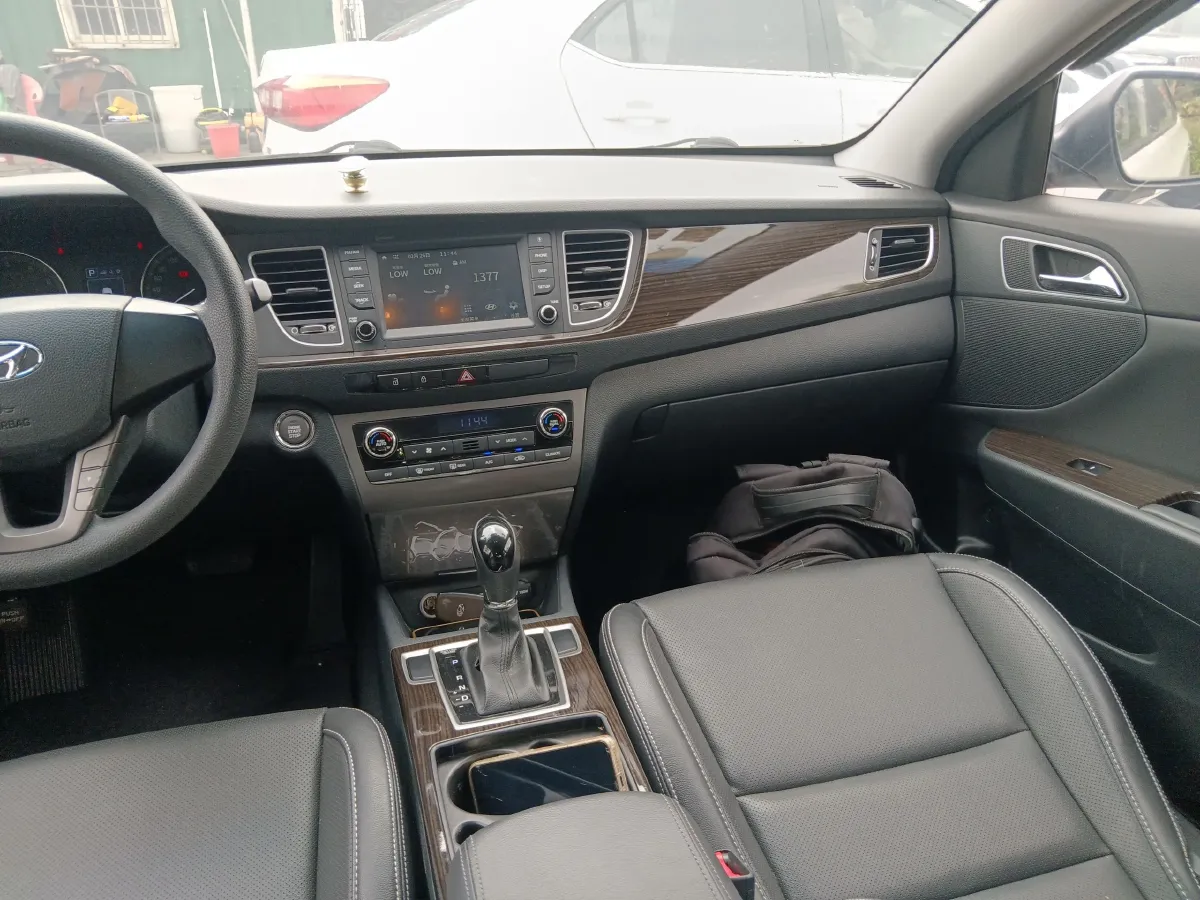 2016 Hyundai Mistra 1.6T 175HP L4 7DCT,autocango,china used car exporter,china ev exporter,chinese used car exporter,chinese used ev exporter