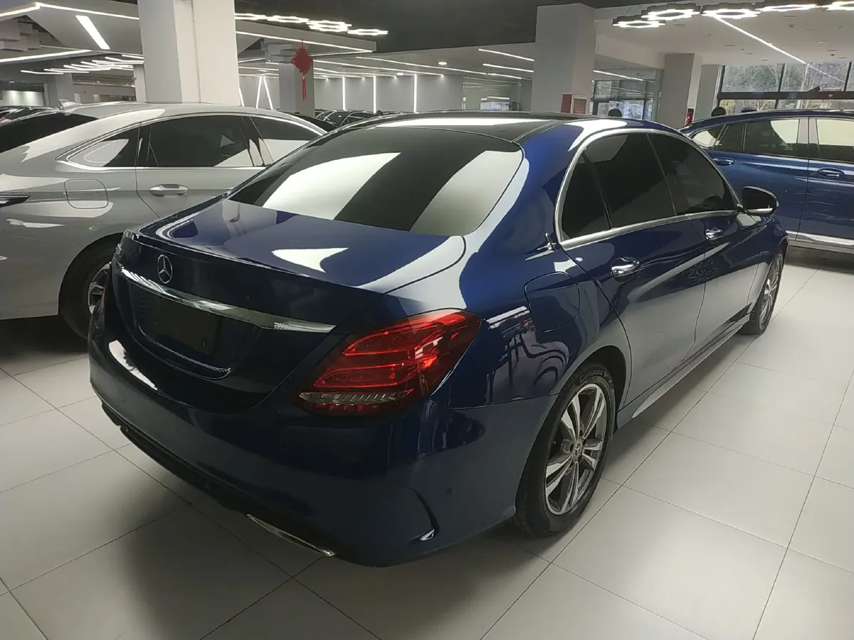 2018 Mercedes-Benz C Class 2.0T 184HP L4 9AT,autocango,china used car exporter,china ev exporter,chinese used car exporter,chinese used ev exporter