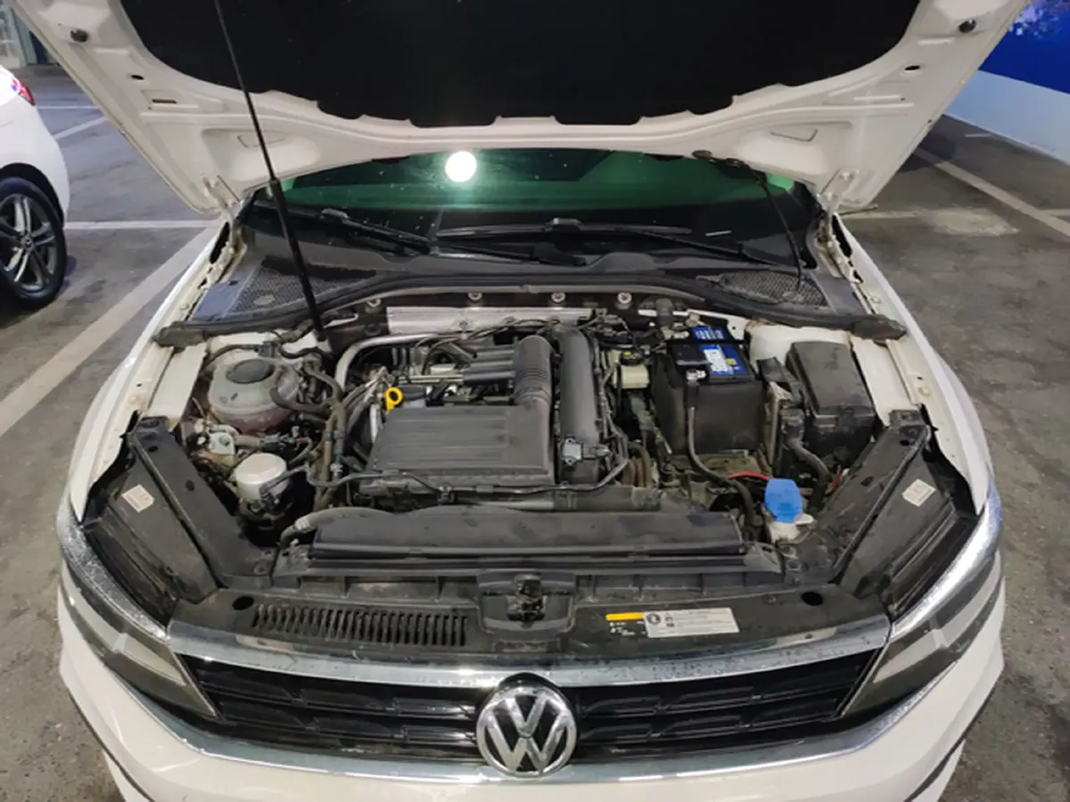2021 Volkswagen Lamando 1.4T 131HP L4 7DCT,autocango,china used car exporter,china ev exporter,chinese used car exporter,chinese used ev exporter