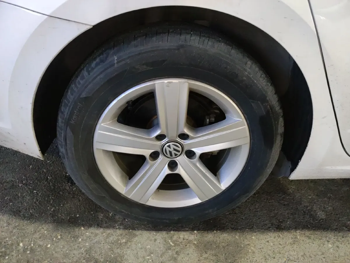 2021 Volkswagen Lamando 1.4T 131HP L4 7DCT,autocango,china used car exporter,china ev exporter,chinese used car exporter,chinese used ev exporter