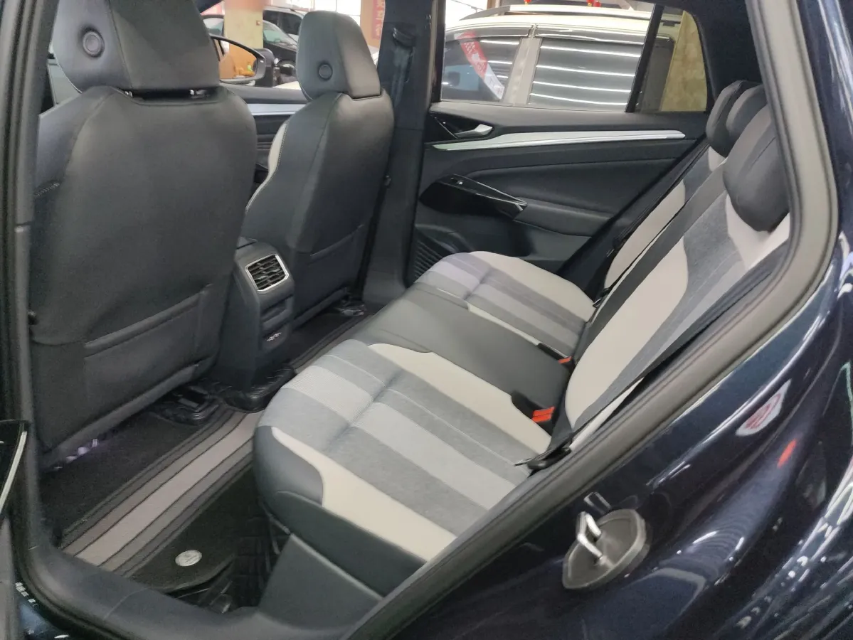 2024 Volkswagen ID.4 Crozz BEV 55.7KWH,autocango,china used car exporter,china ev exporter,chinese used car exporter,chinese used ev exporter