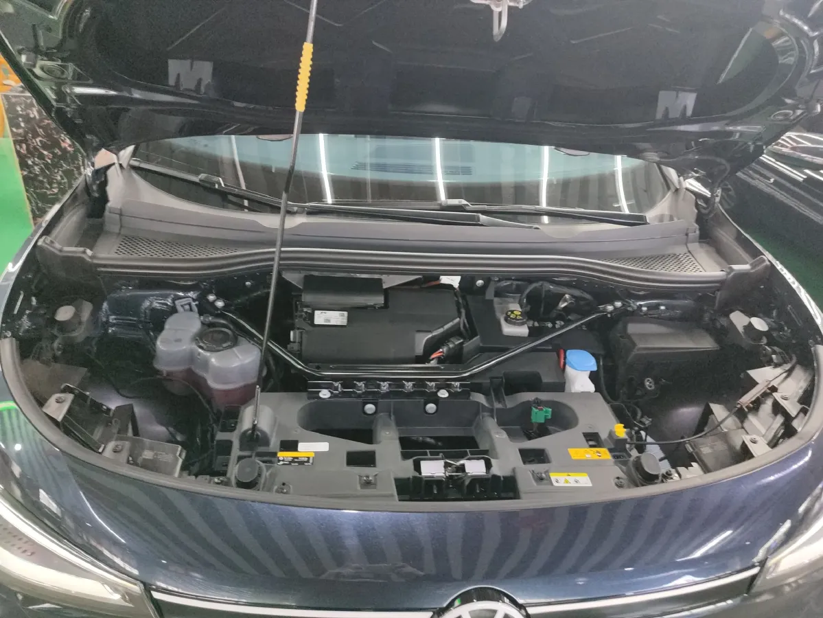 2024 Volkswagen ID.4 Crozz BEV 55.7KWH,autocango,china used car exporter,china ev exporter,chinese used car exporter,chinese used ev exporter