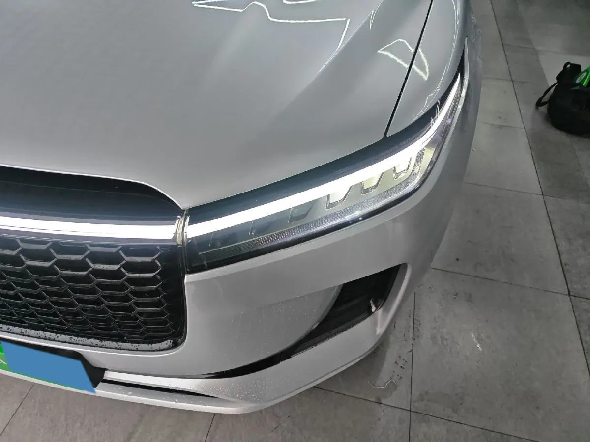 2021 Li ONE Range Extended 131HP REEV 40.5KWH,autocango,china used car exporter,china ev exporter,chinese used car exporter,chinese used ev exporter