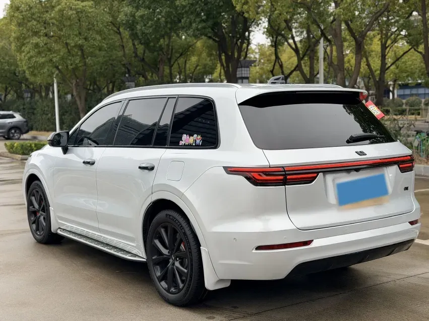2021 Li ONE Range Extended 131HP REEV 40.5KWH,autocango,china used car exporter,china ev exporter,chinese used car exporter,chinese used ev exporter