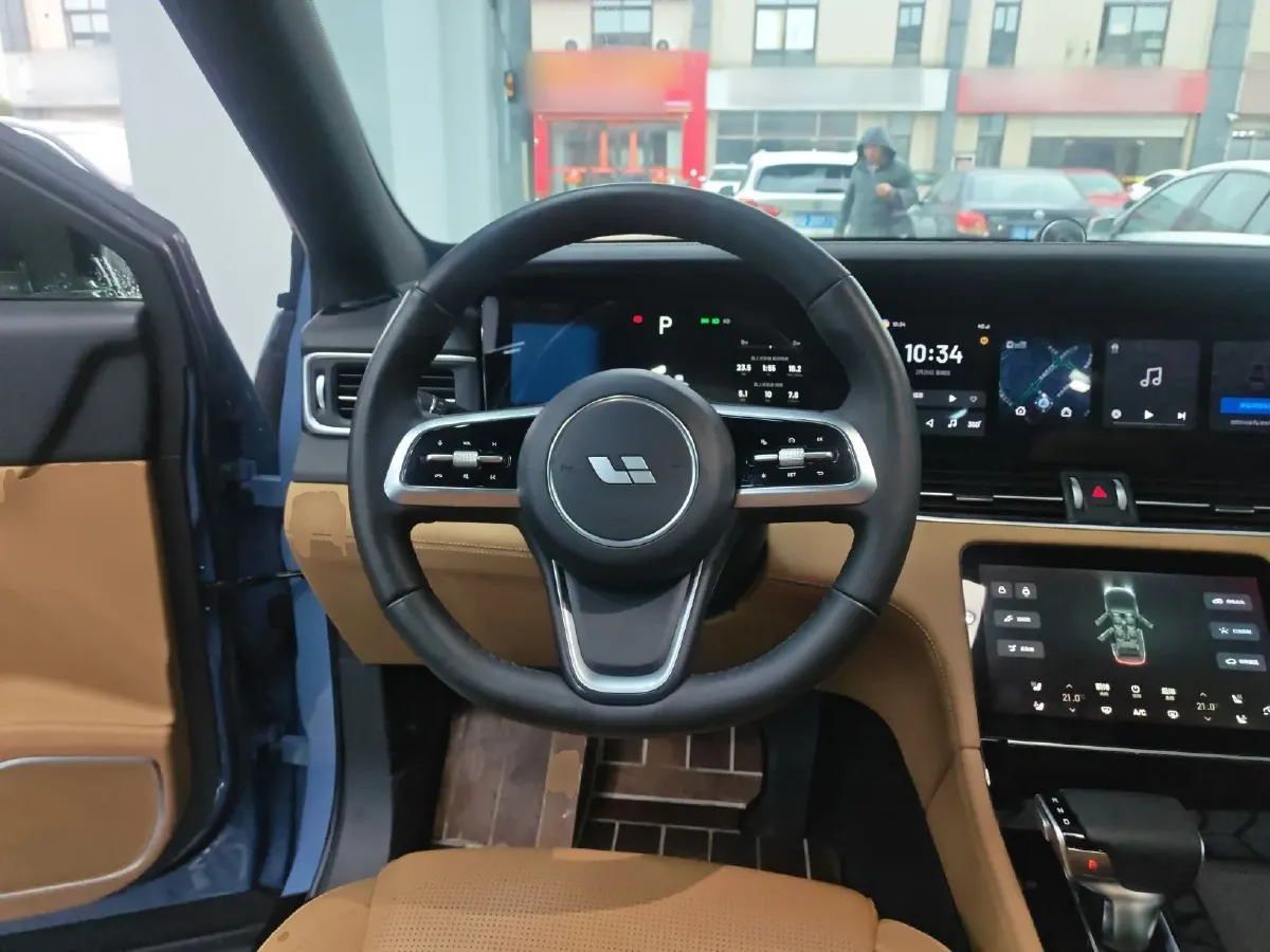 2021 Li ONE Range Extended 131HP REEV 40.5KWH,autocango,china used car exporter,china ev exporter,chinese used car exporter,chinese used ev exporter