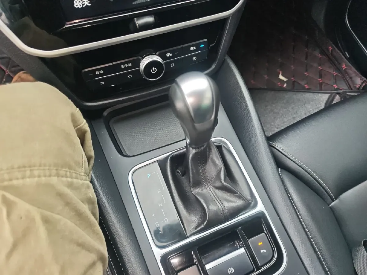 2017 BYD Song MAX 1.5T 154HP L4 6DCT,autocango,china used car exporter,china ev exporter,chinese used car exporter,chinese used ev exporter