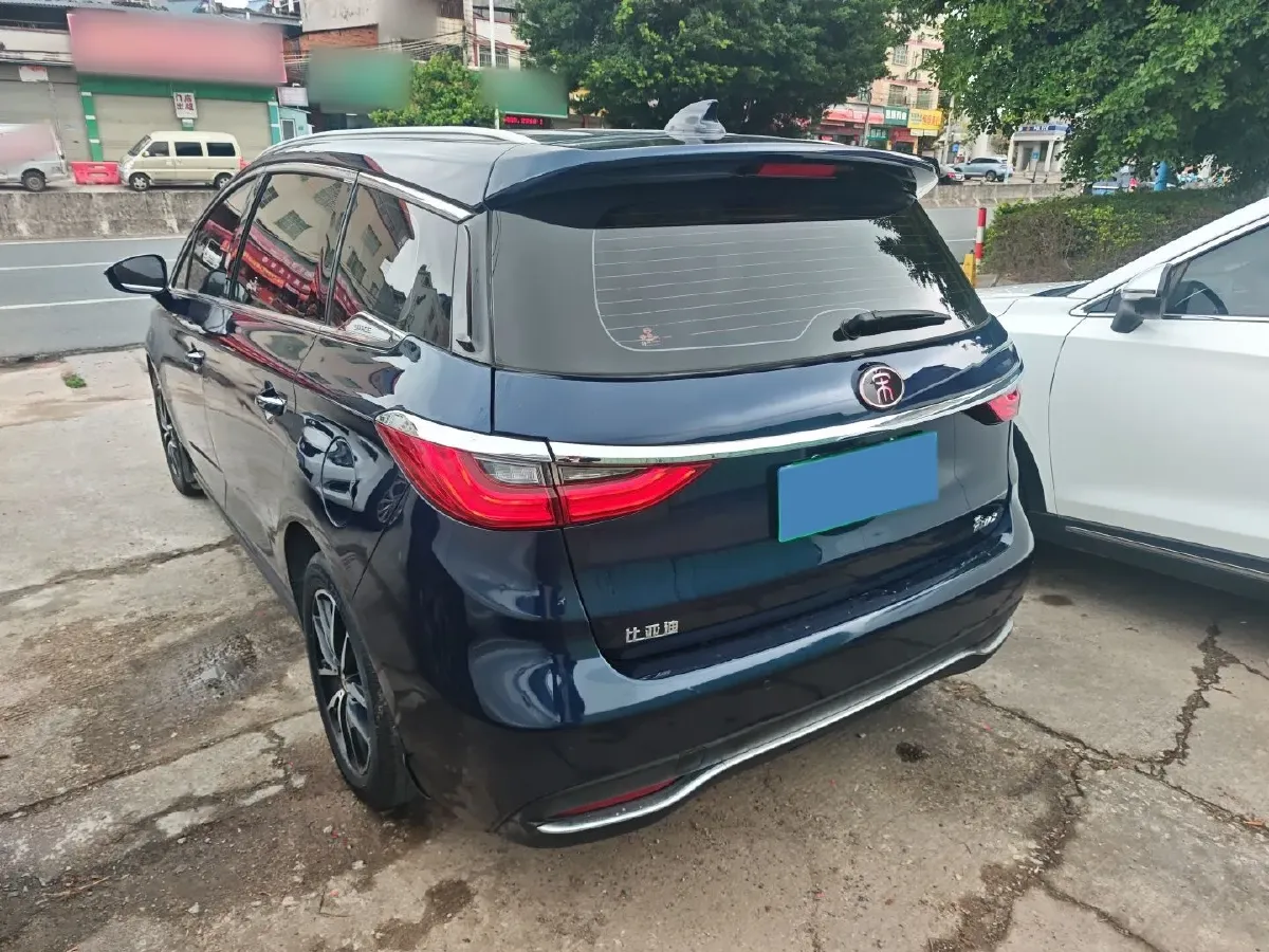 2017 BYD Song MAX 1.5T 154HP L4 6DCT,autocango,china used car exporter,china ev exporter,chinese used car exporter,chinese used ev exporter