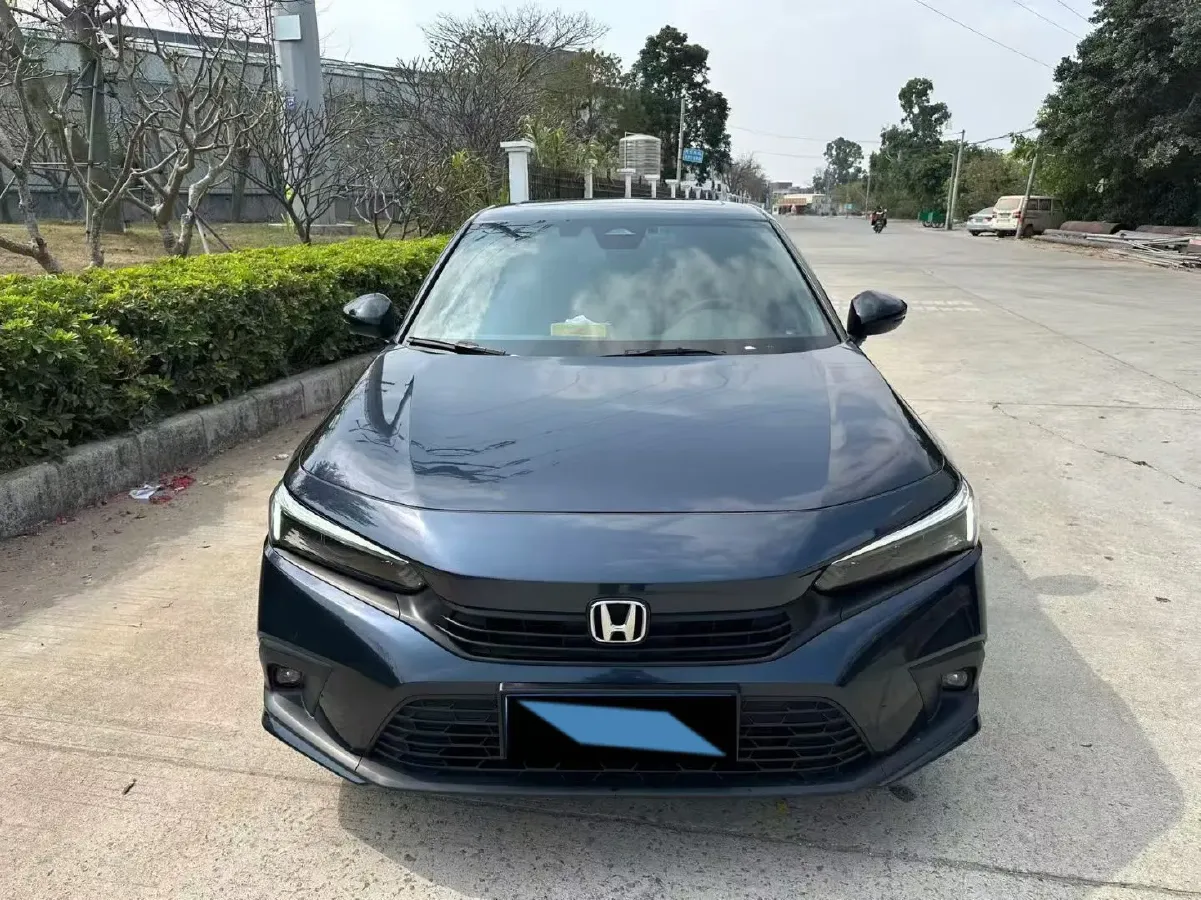 2023 Honda Civic 1.5T 182HP L4 CVT,autocango,china used car exporter,china ev exporter,chinese used car exporter,chinese used ev exporter
