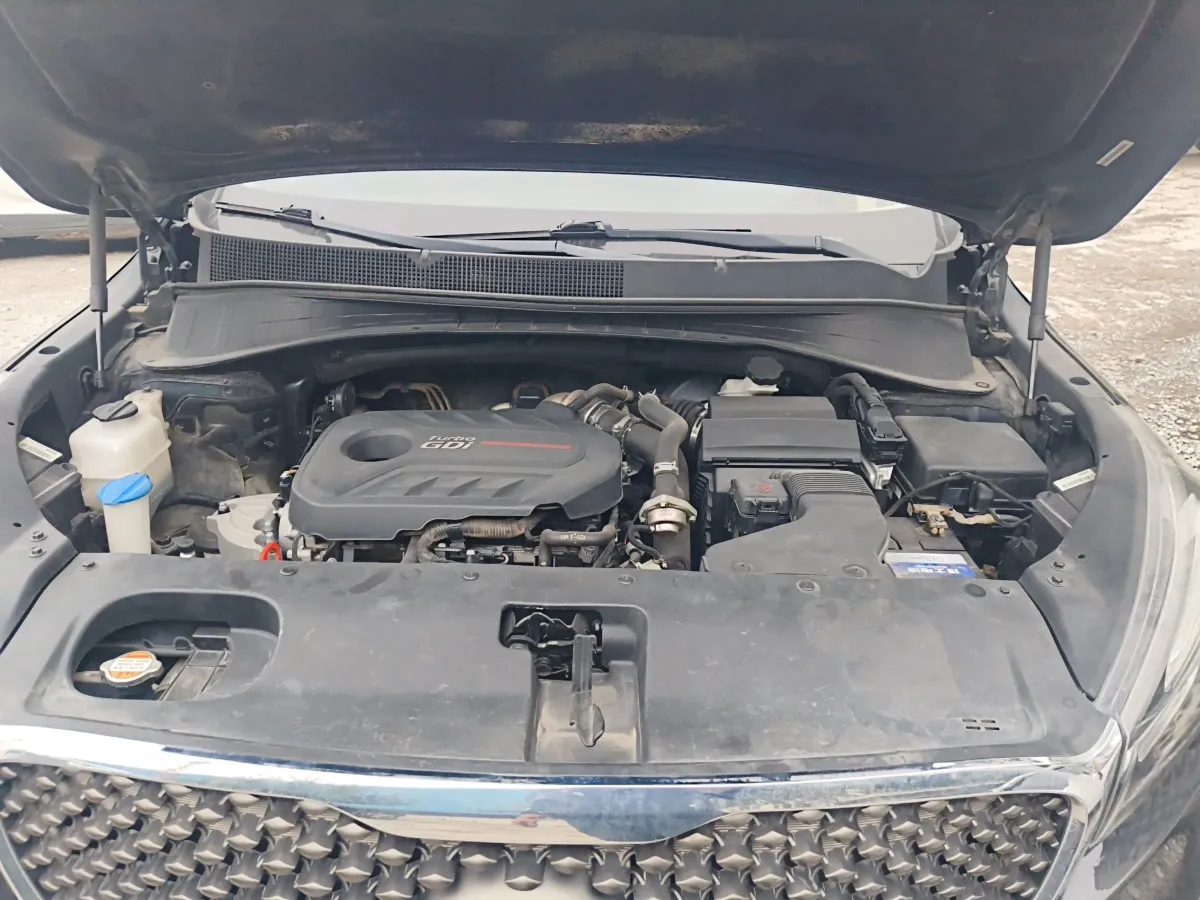 2015 Kia Sorento 2.0T 241HP L4 6AT,autocango,china used car exporter,china ev exporter,chinese used car exporter,chinese used ev exporter