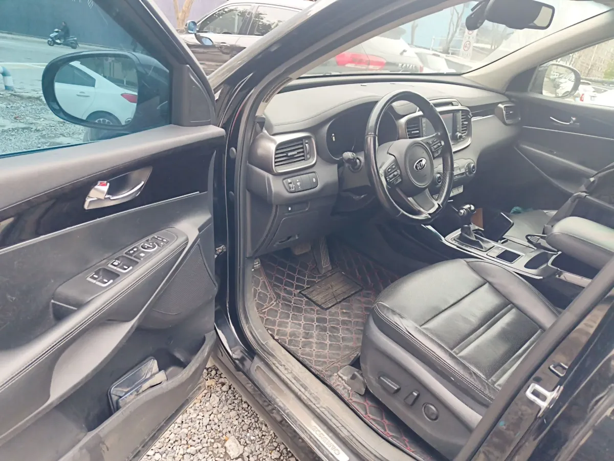 2015 Kia Sorento 2.0T 241HP L4 6AT,autocango,china used car exporter,china ev exporter,chinese used car exporter,chinese used ev exporter