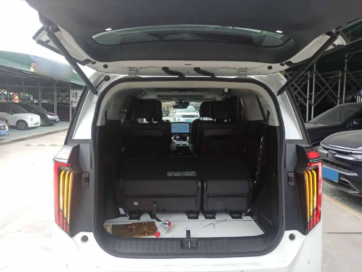 2024 GAC Trumpchi M8 2.0T 252HP L4 8AT,autocango,china used car exporter,china ev exporter,chinese used car exporter,chinese used ev exporter