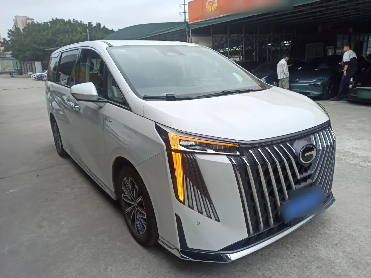 2024 GAC Trumpchi M8 2.0T 252HP L4 8AT,autocango,china used car exporter,china ev exporter,chinese used car exporter,chinese used ev exporter