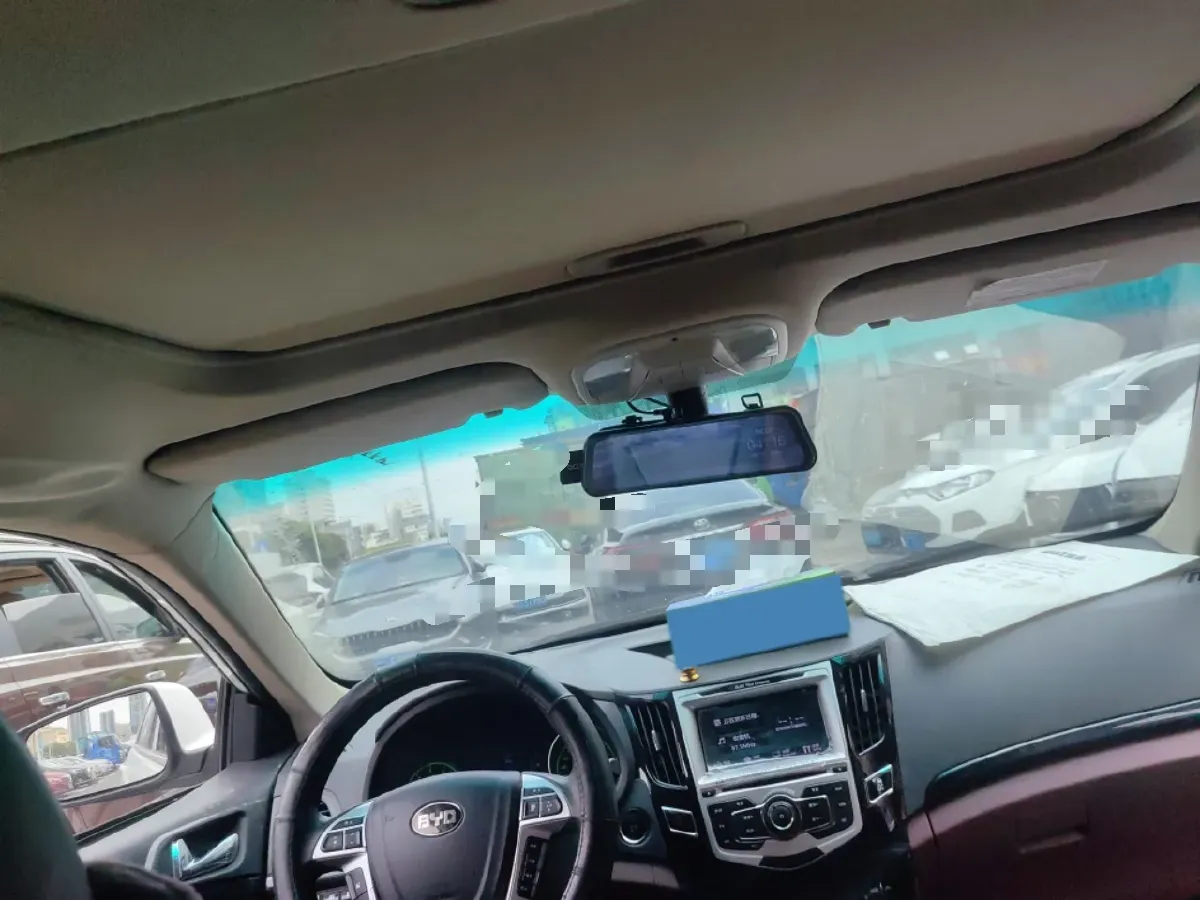 2015 BYD SuRui 1.5L 109HP L4 5MT,autocango,china used car exporter,china ev exporter,chinese used car exporter,chinese used ev exporter
