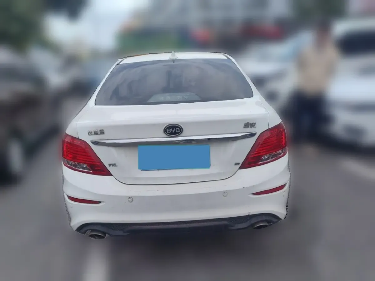 2015 BYD SuRui 1.5L 109HP L4 5MT,autocango,china used car exporter,china ev exporter,chinese used car exporter,chinese used ev exporter