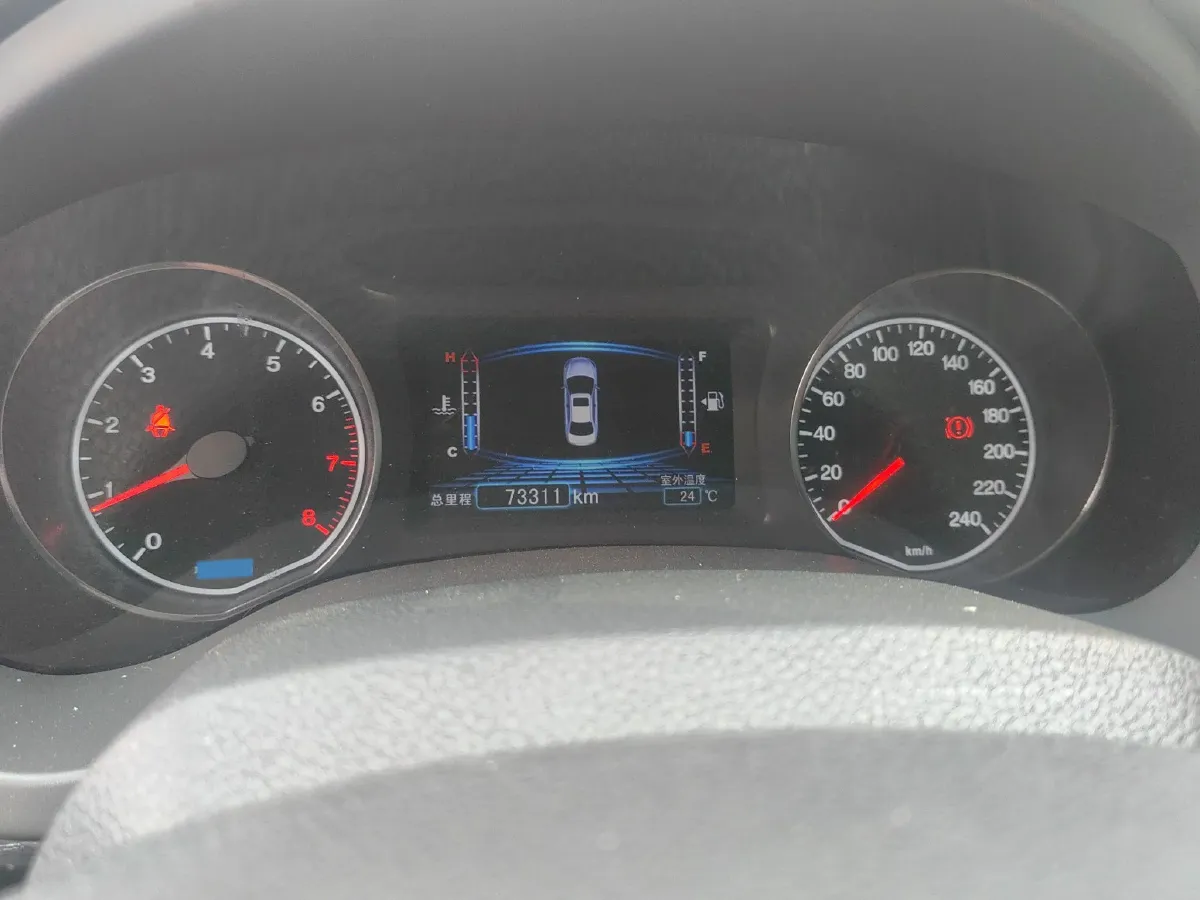 2015 BYD SuRui 1.5L 109HP L4 5MT,autocango,china used car exporter,china ev exporter,chinese used car exporter,chinese used ev exporter