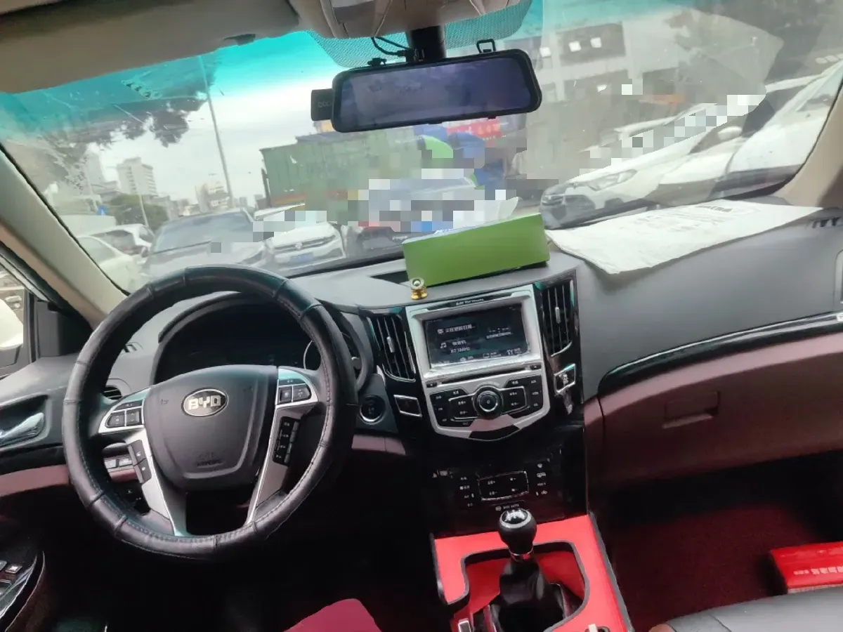 2015 BYD SuRui 1.5L 109HP L4 5MT,autocango,china used car exporter,china ev exporter,chinese used car exporter,chinese used ev exporter