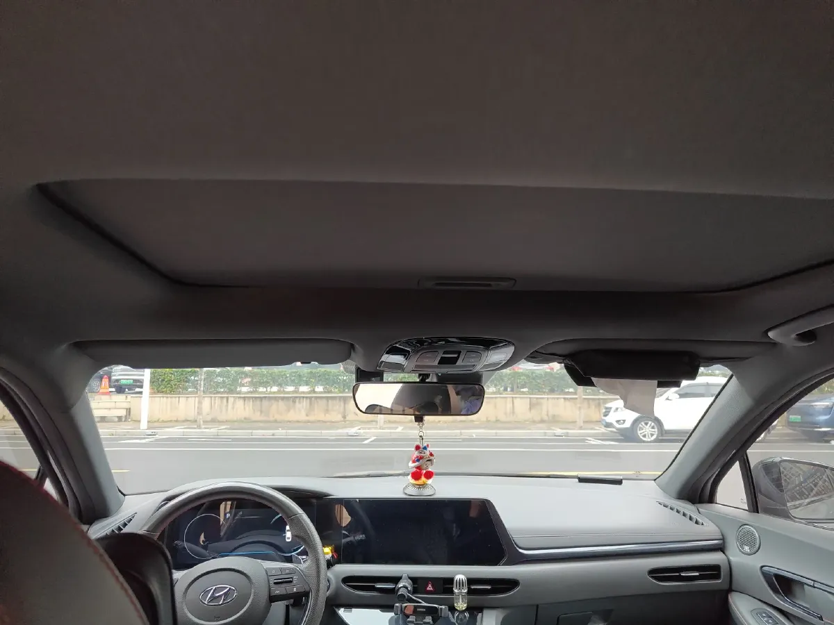 2020 Hyundai Sonata 2.0T 240HP L4 8AT,autocango,china used car exporter,china ev exporter,chinese used car exporter,chinese used ev exporter