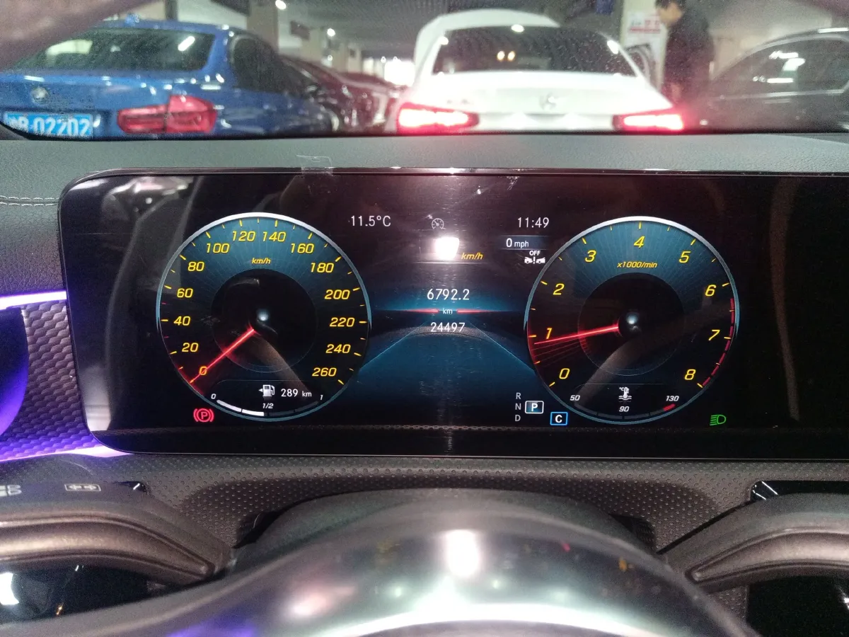 2022 Mercedes-Benz A Class 1.3T 163HP L4 7DCT,autocango,china used car exporter,china ev exporter,chinese used car exporter,chinese used ev exporter