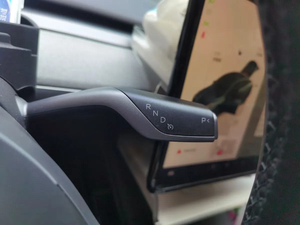 2024 Tesla Model Y BEV 78.4KWH,autocango,china used car exporter,china ev exporter,chinese used car exporter,chinese used ev exporter