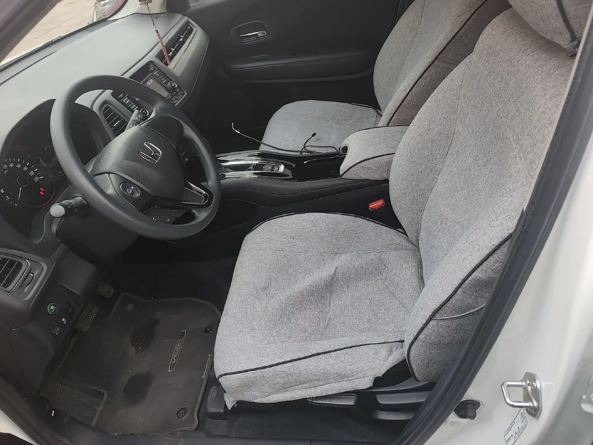 2015 Honda Vezel 1.5L 131HP L4 CVT,autocango,china used car exporter,china ev exporter,chinese used car exporter,chinese used ev exporter