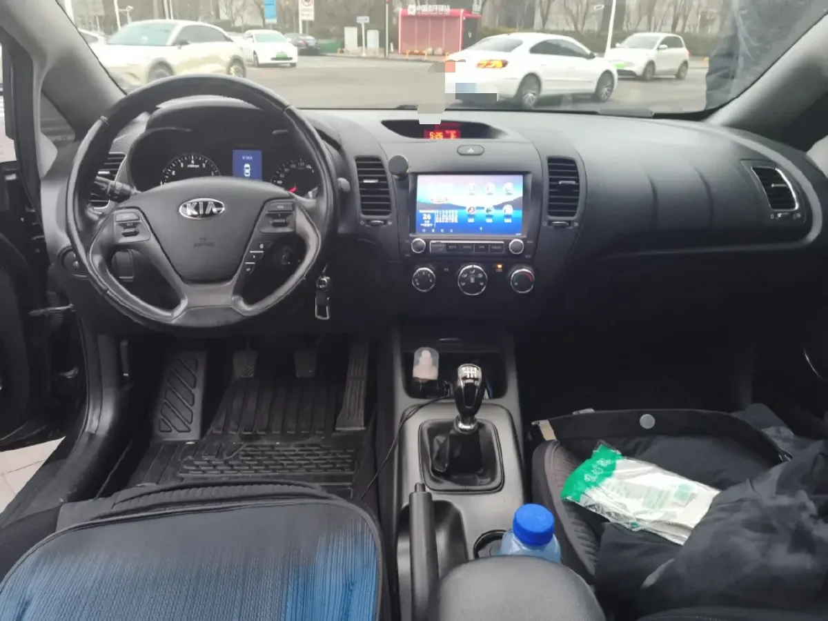 2013 Kia K3 1.6L 128HP L4 6MT,autocango,china used car exporter,china ev exporter,chinese used car exporter,chinese used ev exporter