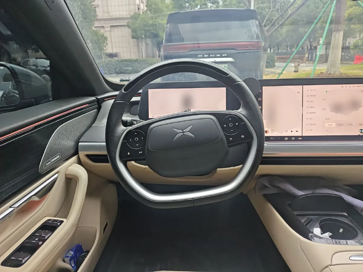 2020 Xpeng P7 BEV 70.8KWH,autocango,china used car exporter,china ev exporter,chinese used car exporter,chinese used ev exporter