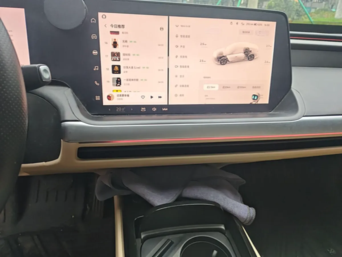 2020 Xpeng P7 BEV 70.8KWH,autocango,china used car exporter,china ev exporter,chinese used car exporter,chinese used ev exporter