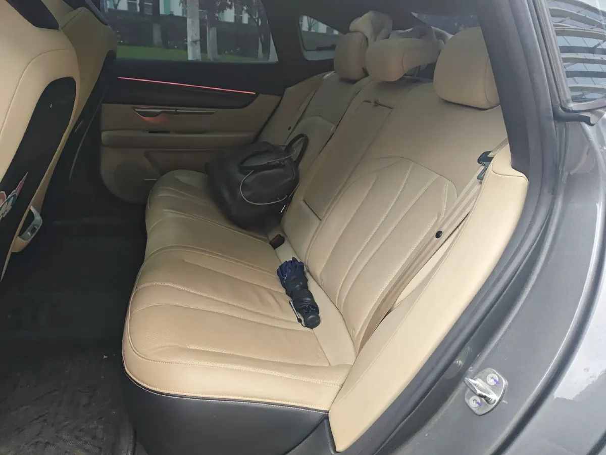 2020 Xpeng P7 BEV 70.8KWH,autocango,china used car exporter,china ev exporter,chinese used car exporter,chinese used ev exporter