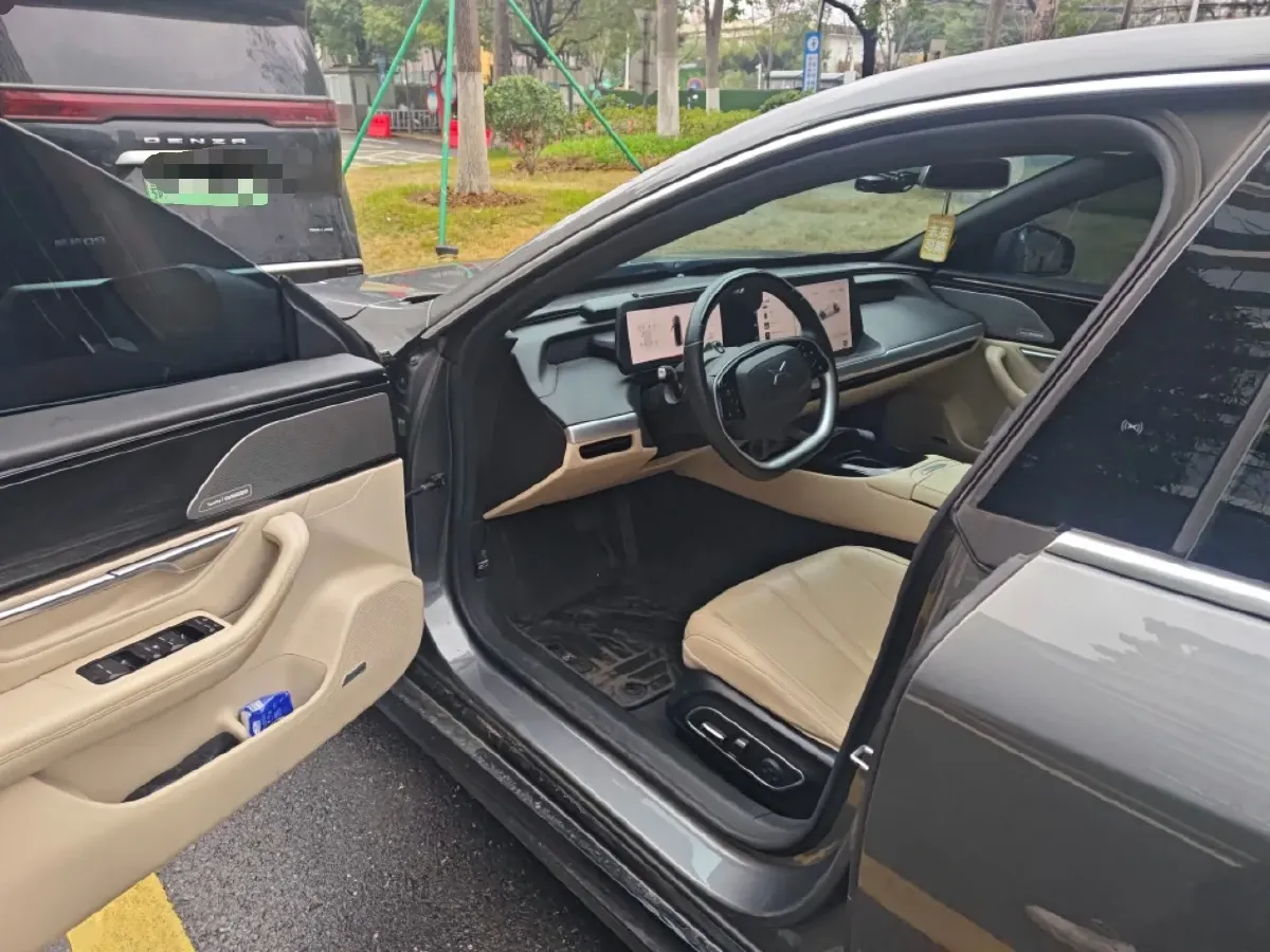 2020 Xpeng P7 BEV 70.8KWH,autocango,china used car exporter,china ev exporter,chinese used car exporter,chinese used ev exporter