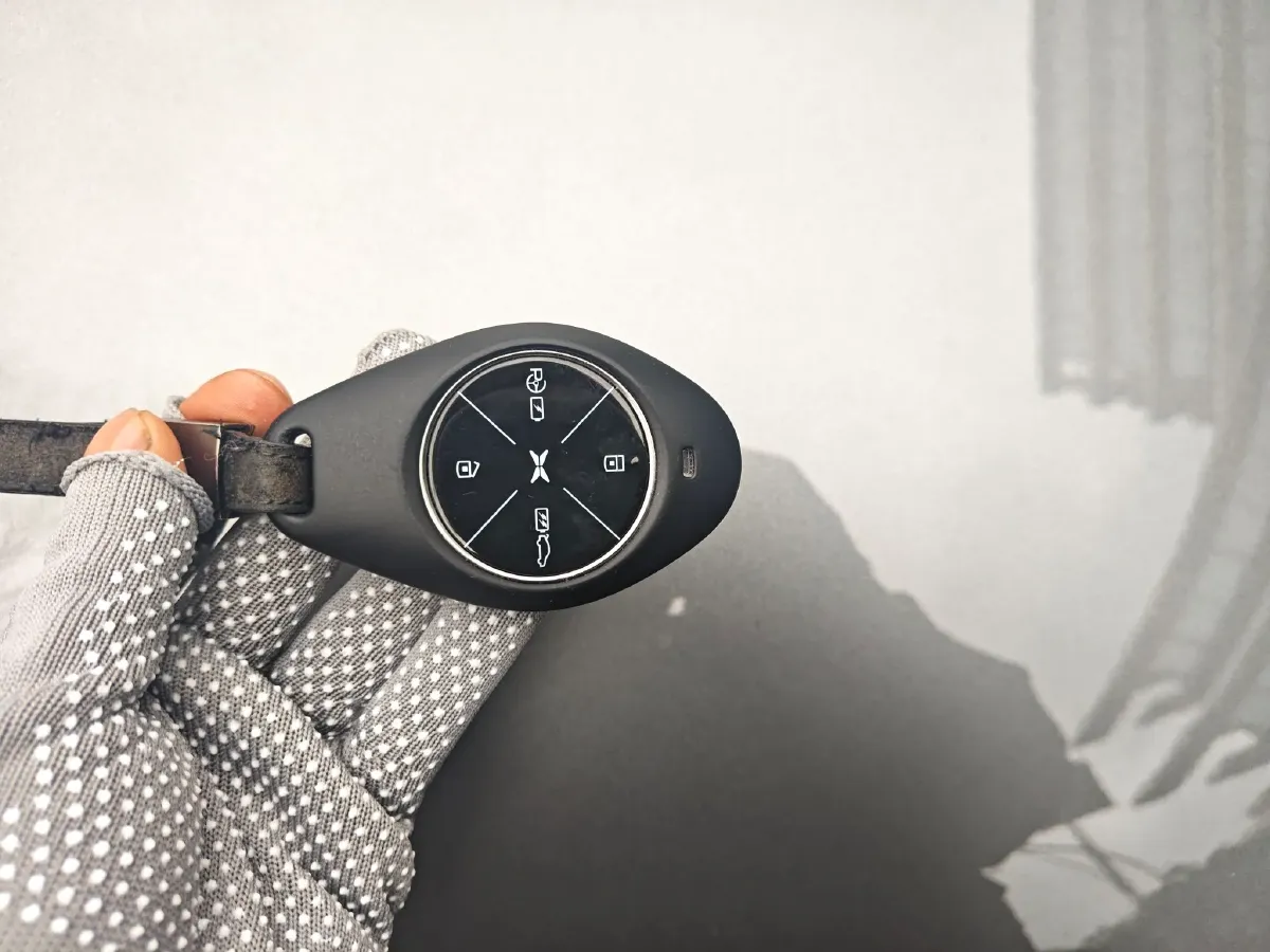 2020 Xpeng P7 BEV 70.8KWH,autocango,china used car exporter,china ev exporter,chinese used car exporter,chinese used ev exporter