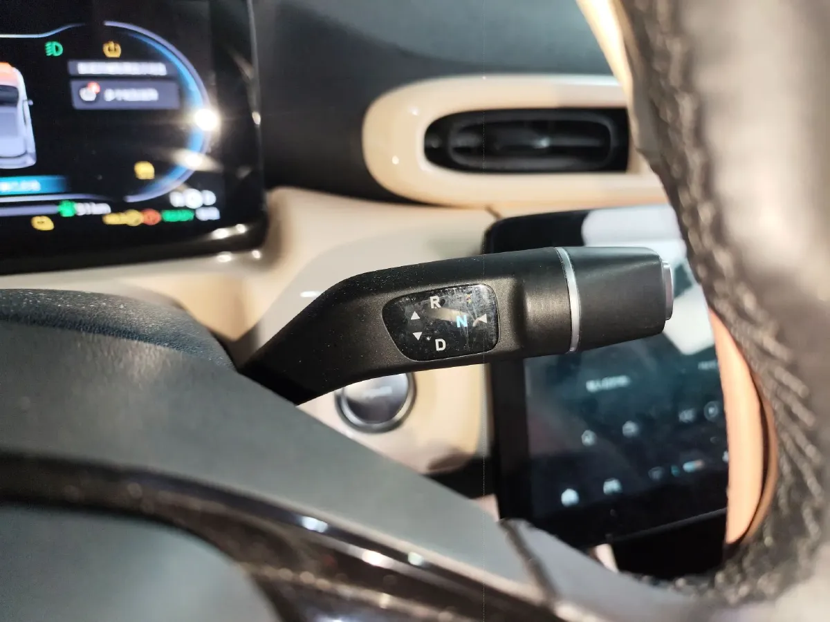 2022 Leapmotor T03 BEV 41KWH,autocango,china used car exporter,china ev exporter,chinese used car exporter,chinese used ev exporter