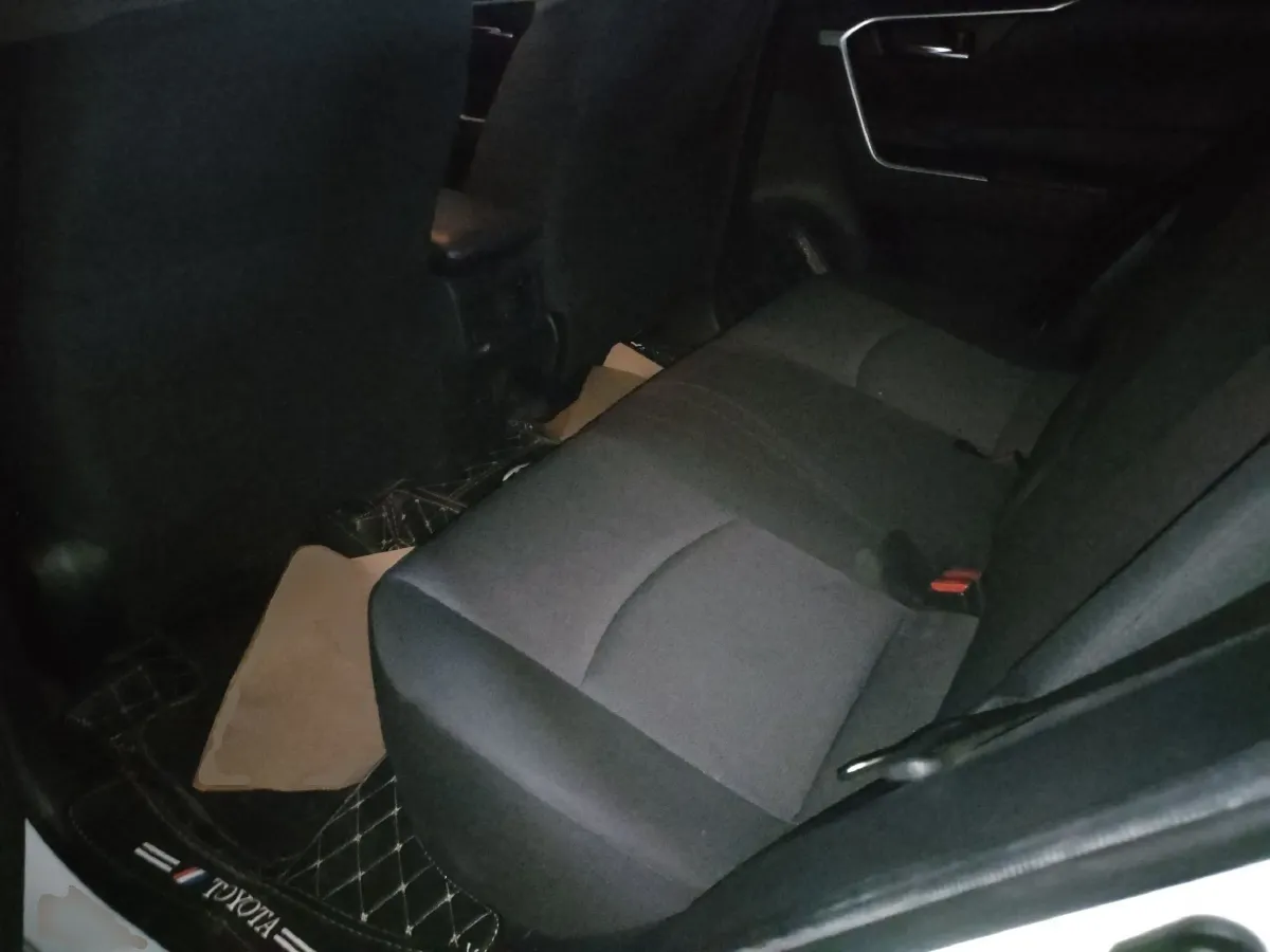 2022 Toyota RAV4 2.0L 171HP L4 CVT,autocango,china used car exporter,china ev exporter,chinese used car exporter,chinese used ev exporter