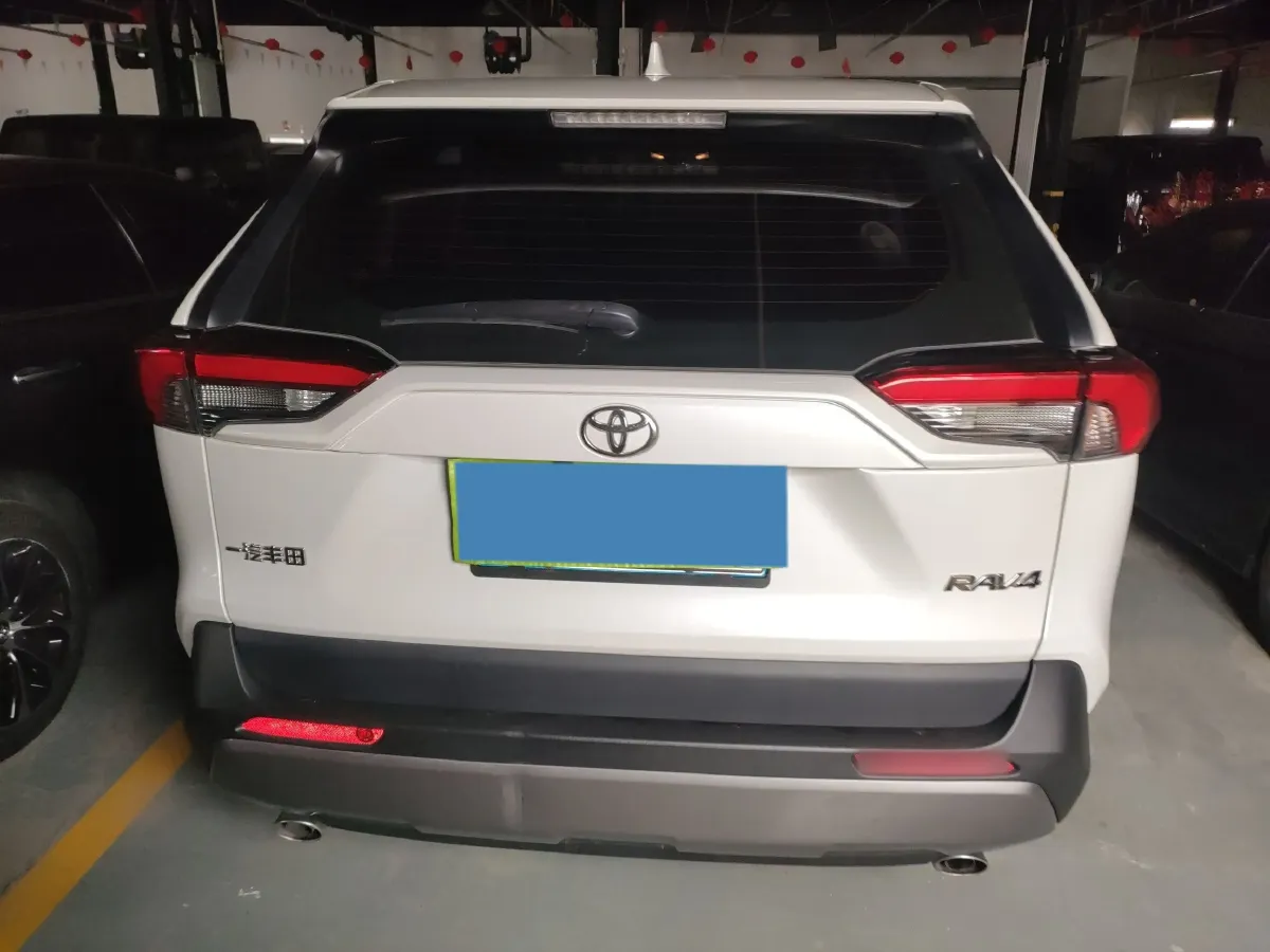 2022 Toyota RAV4 2.0L 171HP L4 CVT,autocango,china used car exporter,china ev exporter,chinese used car exporter,chinese used ev exporter