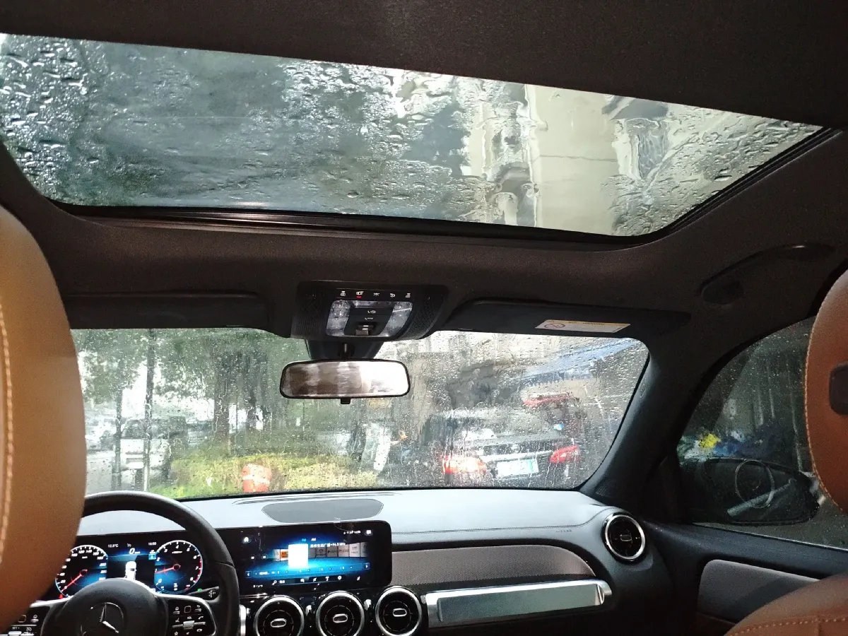 2023 Mercedes-Benz GLB Class 1.3T 163HP L4 7DCT,autocango,china used car exporter,china ev exporter,chinese used car exporter,chinese used ev exporter