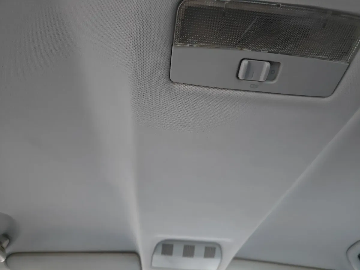 2014 Skoda Octavia 1.6L 105HP L4 5MT,autocango,china used car exporter,china ev exporter,chinese used car exporter,chinese used ev exporter