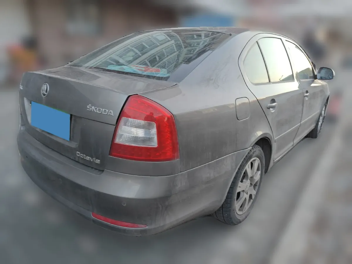 2014 Skoda Octavia 1.6L 105HP L4 5MT,autocango,china used car exporter,china ev exporter,chinese used car exporter,chinese used ev exporter
