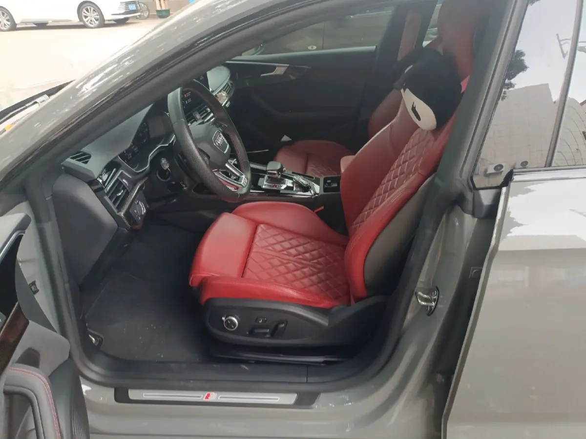 2022 Audi S5 3.0T 354HP V6 8AT,autocango,china used car exporter,china ev exporter,chinese used car exporter,chinese used ev exporter