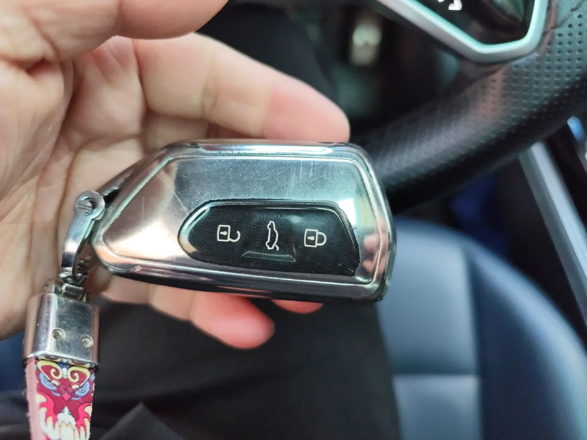 2024 Volkswagen ID.4 Crozz BEV 55.7KWH,autocango,china used car exporter,china ev exporter,chinese used car exporter,chinese used ev exporter