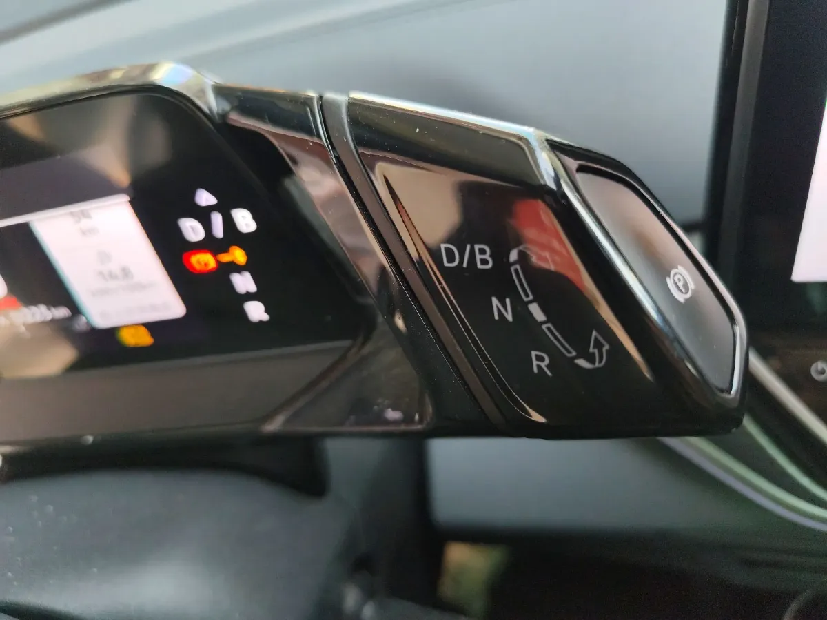 2024 Volkswagen ID.4 Crozz BEV 55.7KWH,autocango,china used car exporter,china ev exporter,chinese used car exporter,chinese used ev exporter