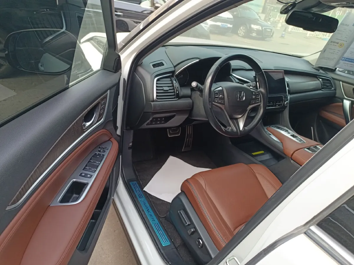 2020 Honda Avancier 2.0T 272HP L4 9AT,autocango,china used car exporter,china ev exporter,chinese used car exporter,chinese used ev exporter