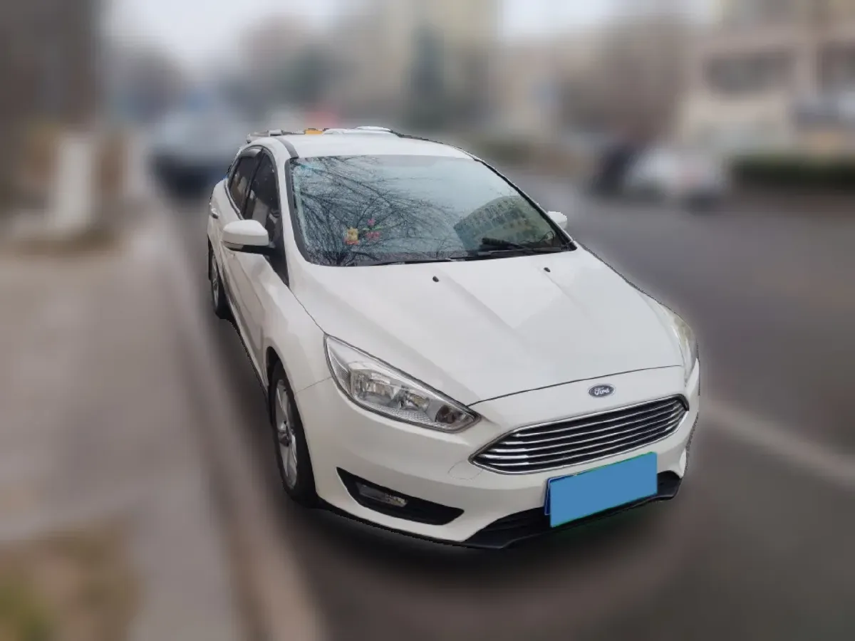 2017 Ford Focus 1.6L 125HP L4 6DCT,autocango,china used car exporter,china ev exporter,chinese used car exporter,chinese used ev exporter