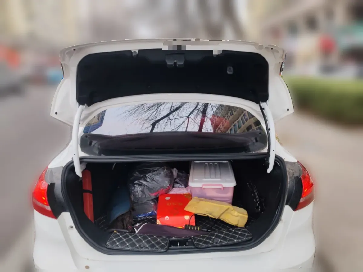 2017 Ford Focus 1.6L 125HP L4 6DCT,autocango,china used car exporter,china ev exporter,chinese used car exporter,chinese used ev exporter