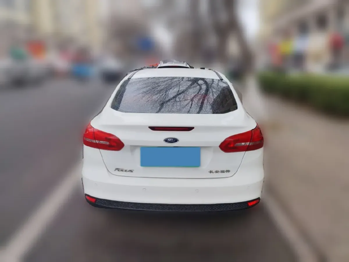 2017 Ford Focus 1.6L 125HP L4 6DCT,autocango,china used car exporter,china ev exporter,chinese used car exporter,chinese used ev exporter