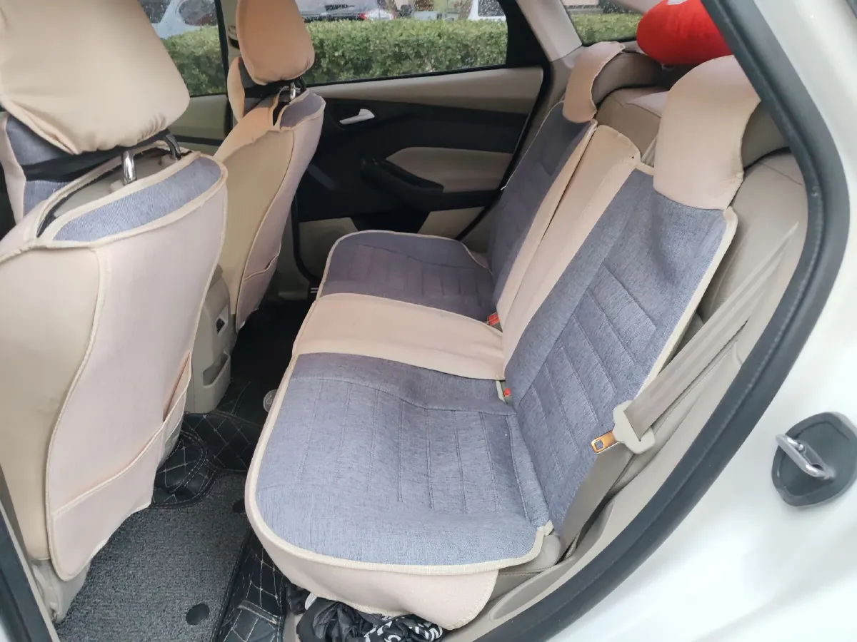 2017 Ford Focus 1.6L 125HP L4 6DCT,autocango,china used car exporter,china ev exporter,chinese used car exporter,chinese used ev exporter