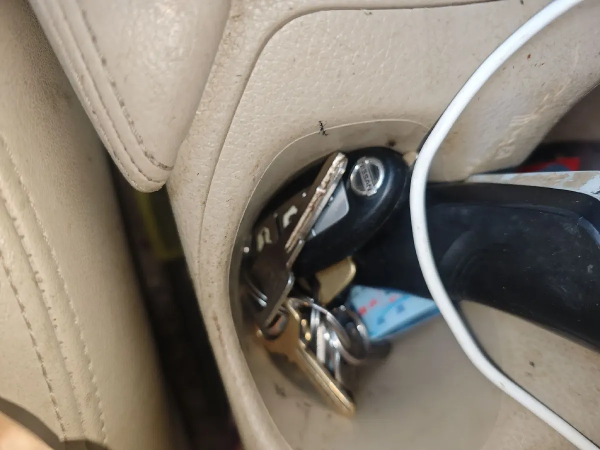 2014 Nissan X-Trail 2.0L 150HP L4 CVT,autocango,china used car exporter,china ev exporter,chinese used car exporter,chinese used ev exporter