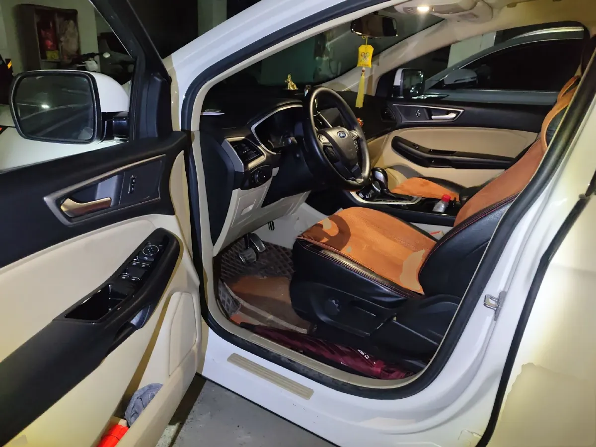2018 Ford Edge 2.0T 245HP L4 6AT,autocango,china used car exporter,china ev exporter,chinese used car exporter,chinese used ev exporter