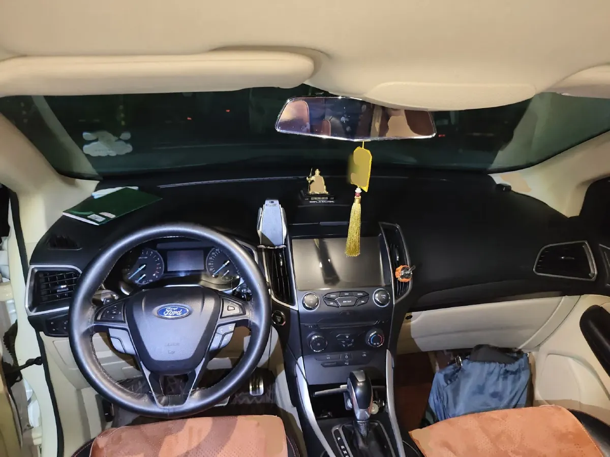 2018 Ford Edge 2.0T 245HP L4 6AT,autocango,china used car exporter,china ev exporter,chinese used car exporter,chinese used ev exporter