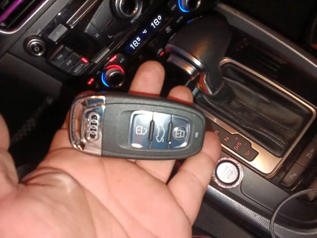 2017 Audi Q5 2.0T 230HP L4 8AT,autocango,china used car exporter,china ev exporter,chinese used car exporter,chinese used ev exporter