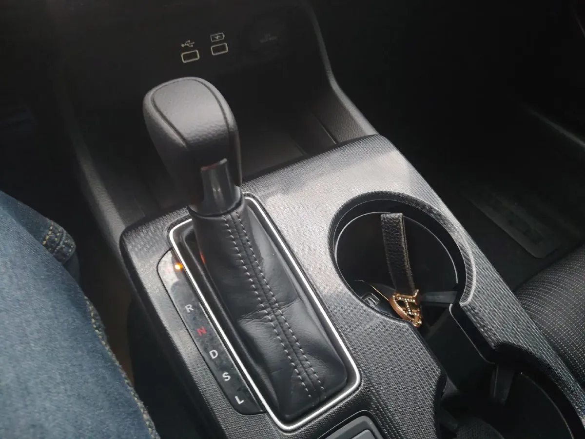 2023 Honda Civic 1.5T 182HP L4 CVT,autocango,china used car exporter,china ev exporter,chinese used car exporter,chinese used ev exporter